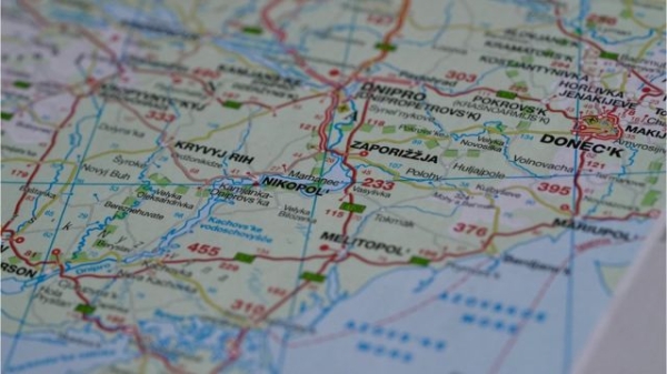 Запоріжжя і Херсон – “спірна територія”? Проросійські мапи – на європейських полицях
