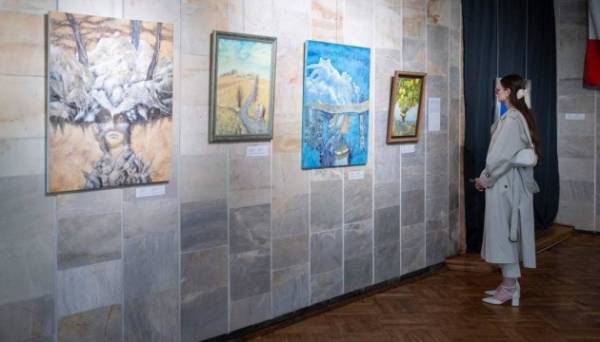 У Львові відкрили виставку рефлексій про війну українських та італійських митців