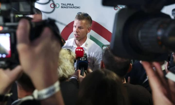 Лідер опозиції Угорщини звинувачує росію у втручанні в вибори