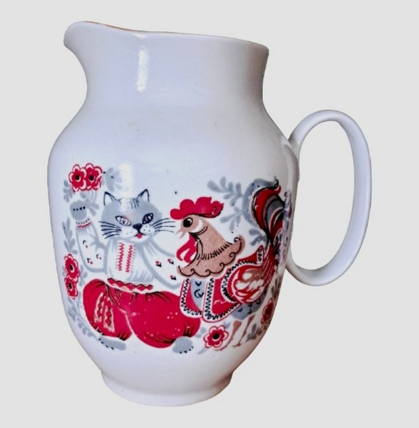 М. Козак, В. Щербань. Глечик від дитячого набору для напоїв «Котик та півник». Полонський фарфоровий завод. Форма - 1974, деколь – 1985