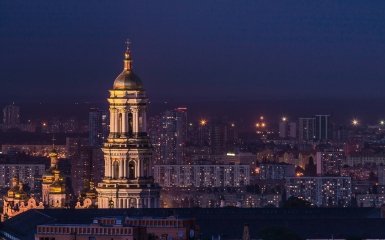 Україна подолала стан “майже дефолту”