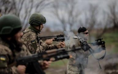 Українські бійці ліквідували додатково 980 загарбників та 64 артустановки РФ