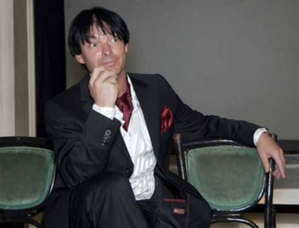 Український актор і телеведучий Анатолій Суханов пішов з життя у 54 роки