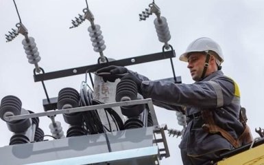 За добу енергетики відновили електропостачання майже мільйону&hellip;
