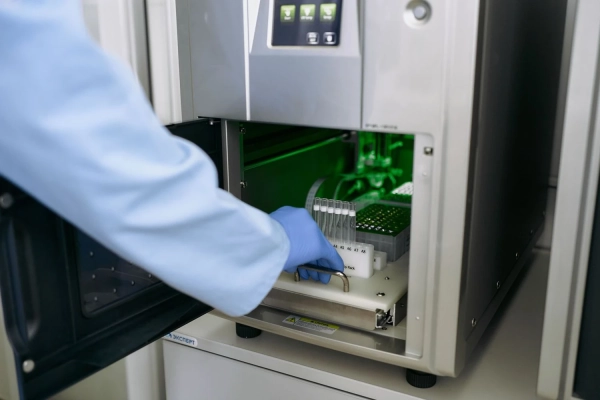 Лабораторний центр МХП