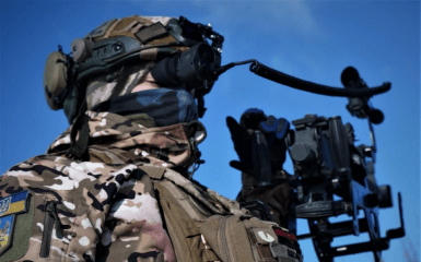 Протиповітряна оборона збила 135 безпілотників в ході нічної російської атаки на Україну.