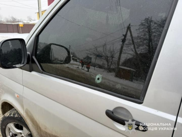 На Львівщині обстріляли мікроавтобус ТЦК: відкрито провадження