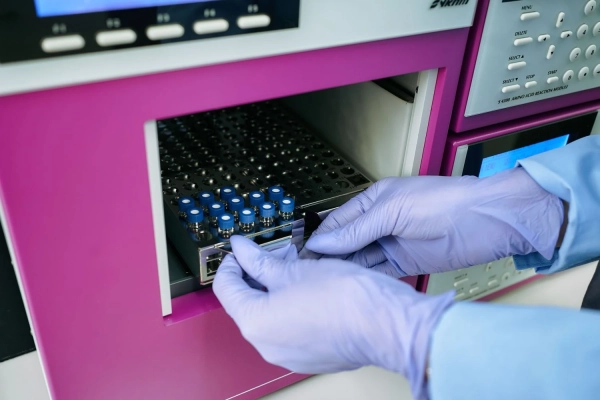 Лабораторний центр МХП