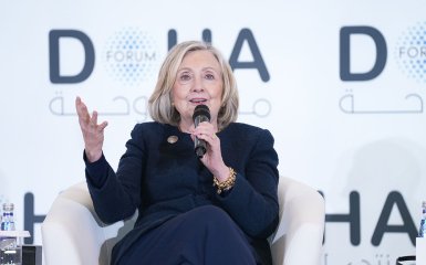 Клінтон засудила Трампа щодо України: це сором.