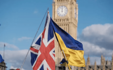 Британія виділить понад 200 мільйонів доларів на підтримку американського збройного пакету для України.