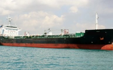 Індія конфіскувала три нафтові судна “темного флоту”