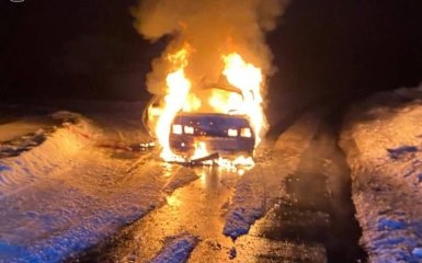 Сумщина: удар російського дрона по авто, двоє загиблих.