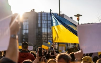 Більшість німців закликають до більшої підтримки України.