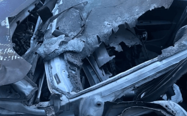 На Херсонщині загарбники обстріляли волонтерську автівку: є жертва та травмовані