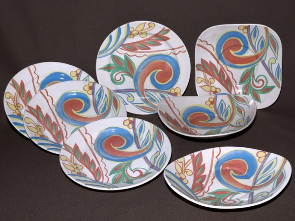 Людмила Райковська. Тарілки. Кам’янобрідський фаянсовий завод. 2000-ні роки