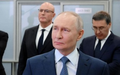 Інформатори: Путін ділиться з Іраном розвідкою для атак на американські війська.