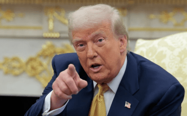 “Нам не потрібна українська підтримка!”, — Трамп вихваляється передовими американськими безпілотниками.