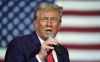 “НАТО – просто іграшка з паперу!” Трамп розніс Альянс за нерішучість в…