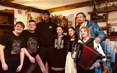 “Їдемо до Києва з Ентоні Джошуа”. Усик повідомив неочікувану новину — відео