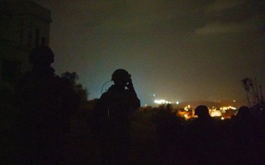 Ізраїль перейшов до сухопутних дій проти бойовиків “Хезболли” в південному Лівані.