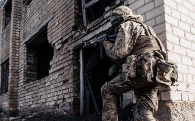Українські воїни відбили більше 60 ворожих наступів зранку.
