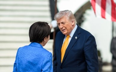 Трамп обмірковує зняття обмежень на іранську нафту.