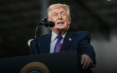 Трамп нахабно дорікнув Зеленському в саморекламі після заклику про підтримку.