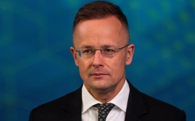 “Беріть приклад з Америки!”. Сійярто нахабно закликав…