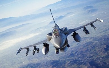 Норвегія ще не передала Україні 6 обіцяних F-16.