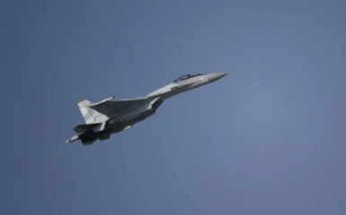 Російські винищувачі зачіпали британський літак над акваторією Чорного моря