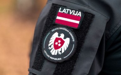 Два дрони звалилися на латвійській землі: прилетіли з російського напрямку.