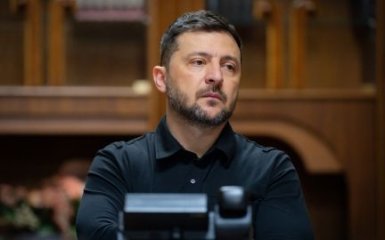 Зеленський анонсував триденне припинення вогню та обмін бранцями з Росією за підтримки США.