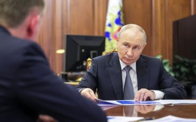 Путін, за словами джерел, наполягає на окупації Києва російськими військами.