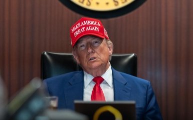 Трамп повертає обмеження на російську нафту — джерела