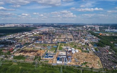 Україні вдалося припинити функціонування Московського НПЗ