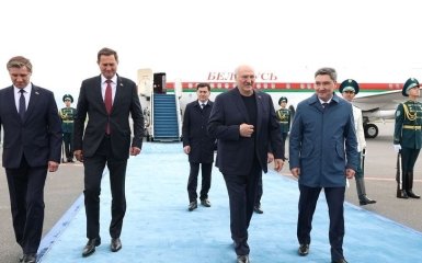 “Поговоримо відверто”. Лукашенко анонсував зустріч з представником Макрона