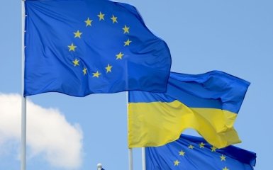 Євросоюз не планує змінювати дипломатичне представництво в Києві, незважаючи на російські загрози.