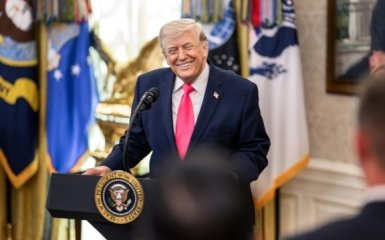 Президент США Трамп здобув найменшу популярність за останні шістнадцять років