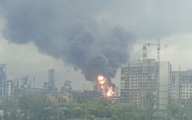 Генштаб оприлюднив деталі ураження Московського НПЗ – фото та відео