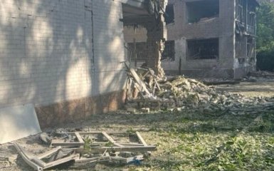 Повітряні сили Росії атакували Запоріжжя, спричинивши людські жертви.