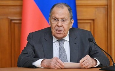 Лавров припустив, що Трамп діє на користь України