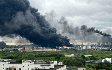 Думка експертів: Українські дрони змусили Московський НПЗ зупинити роботу до 2027 року