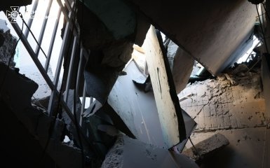 12 осіб зазнали поранень у Запоріжжі внаслідок нічної авіабомбардування з боку РФ