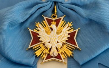 Колишні глави держави Україна, Ющенко та Кучма, відхилили нагороди Польщі – Орден Білого Орла.
