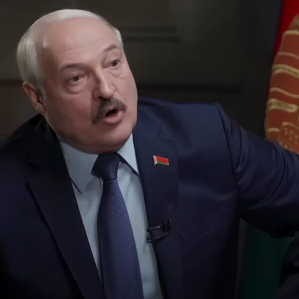 Політичний експерт про переговори з Лукашенком: «Краще так, ніж отримати додаткову лінію фронту»