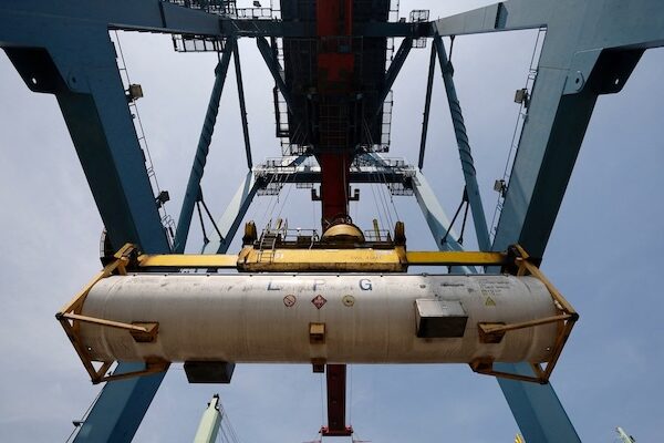 ОПЕК+ не змінює план видобутку нафти на жовтень